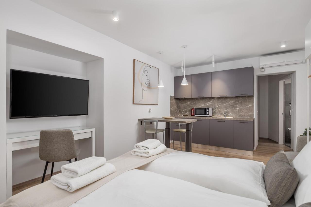 Main Street Apartments 2 Rijeka Extérieur photo