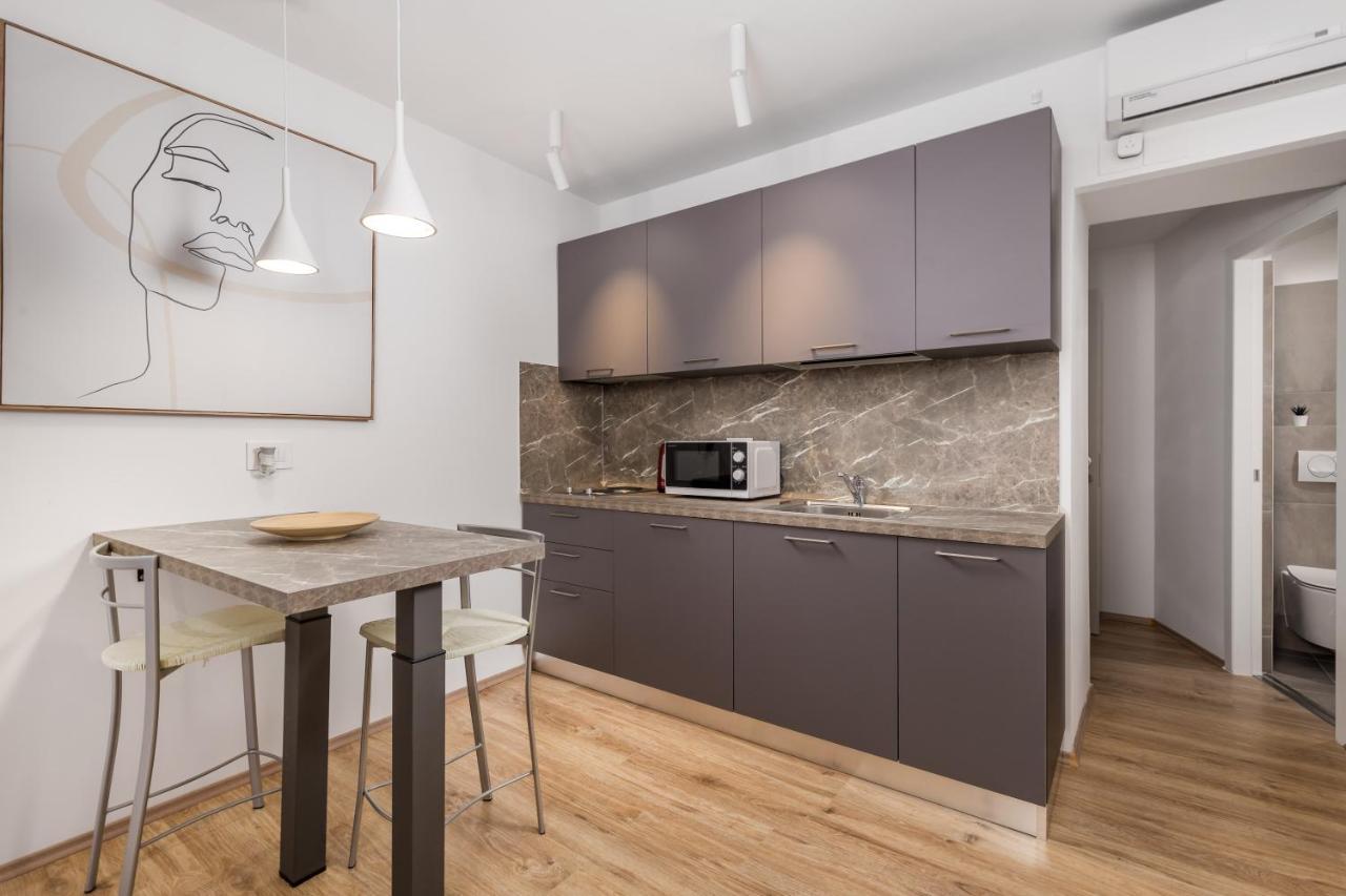 Main Street Apartments 2 Rijeka Extérieur photo